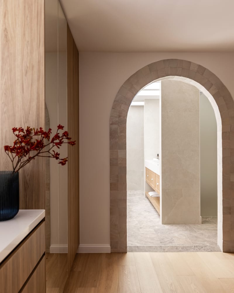 Custom oak wardrobe joinery, Palm Beach