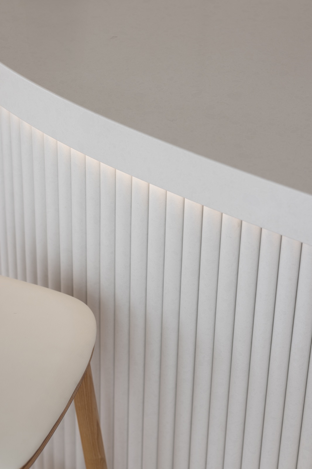 Curved fluted joinery detail